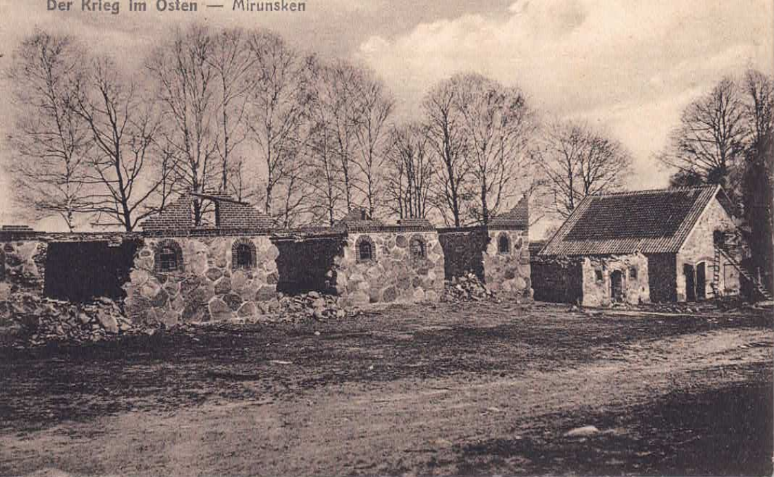 I wojna światowa. Zniszczone zabudowania gospodarskie w Mieruniszkach. I wojna światowa. Zniszczone zabudowania gospodarskie w Mieruniszkach.